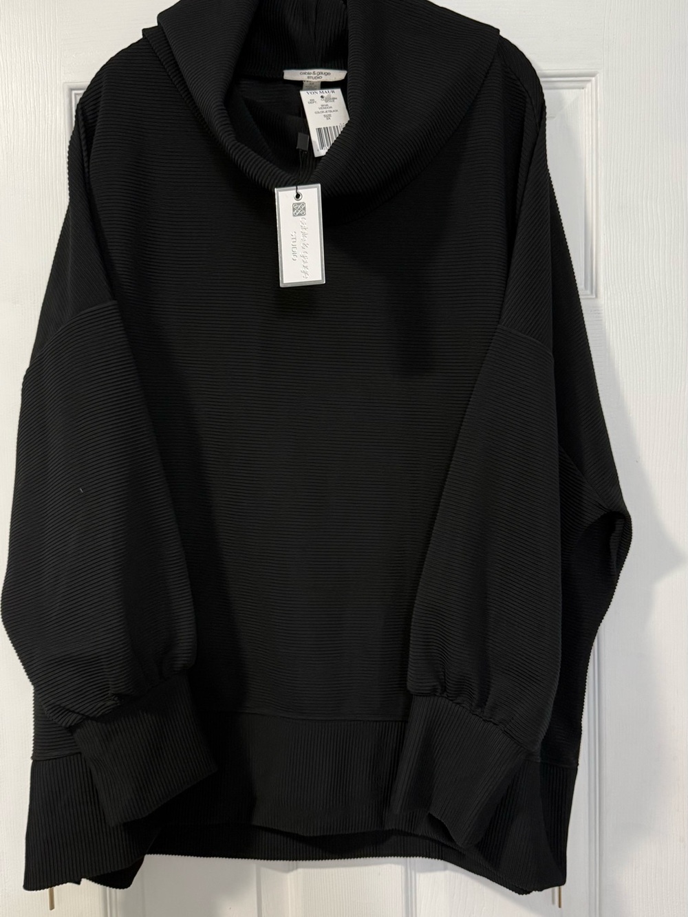 Cable & Gauge Women’s Black Ribbed Cowlneck Pullover With Side Zippers